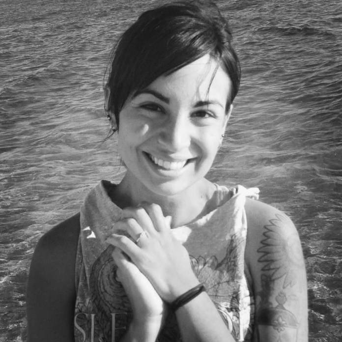 487400_10151953414224749_68