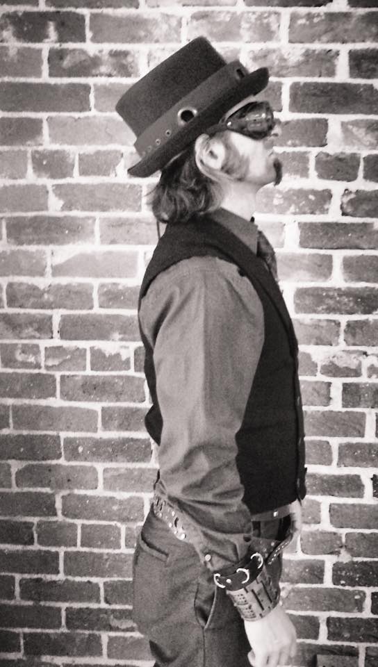 10360441_925560250790230_2959337294077233968_n